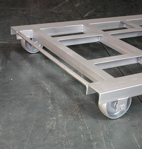 TROLLEY WITH ROTATING WHEELS
